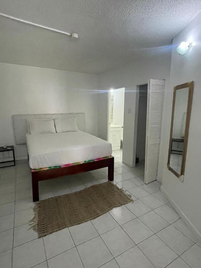 Finest Accommodation Marley Manor Apt # 513 Ground Floor 6 Marley Rd Kgn 6 Kingston Eksteriør bilde
